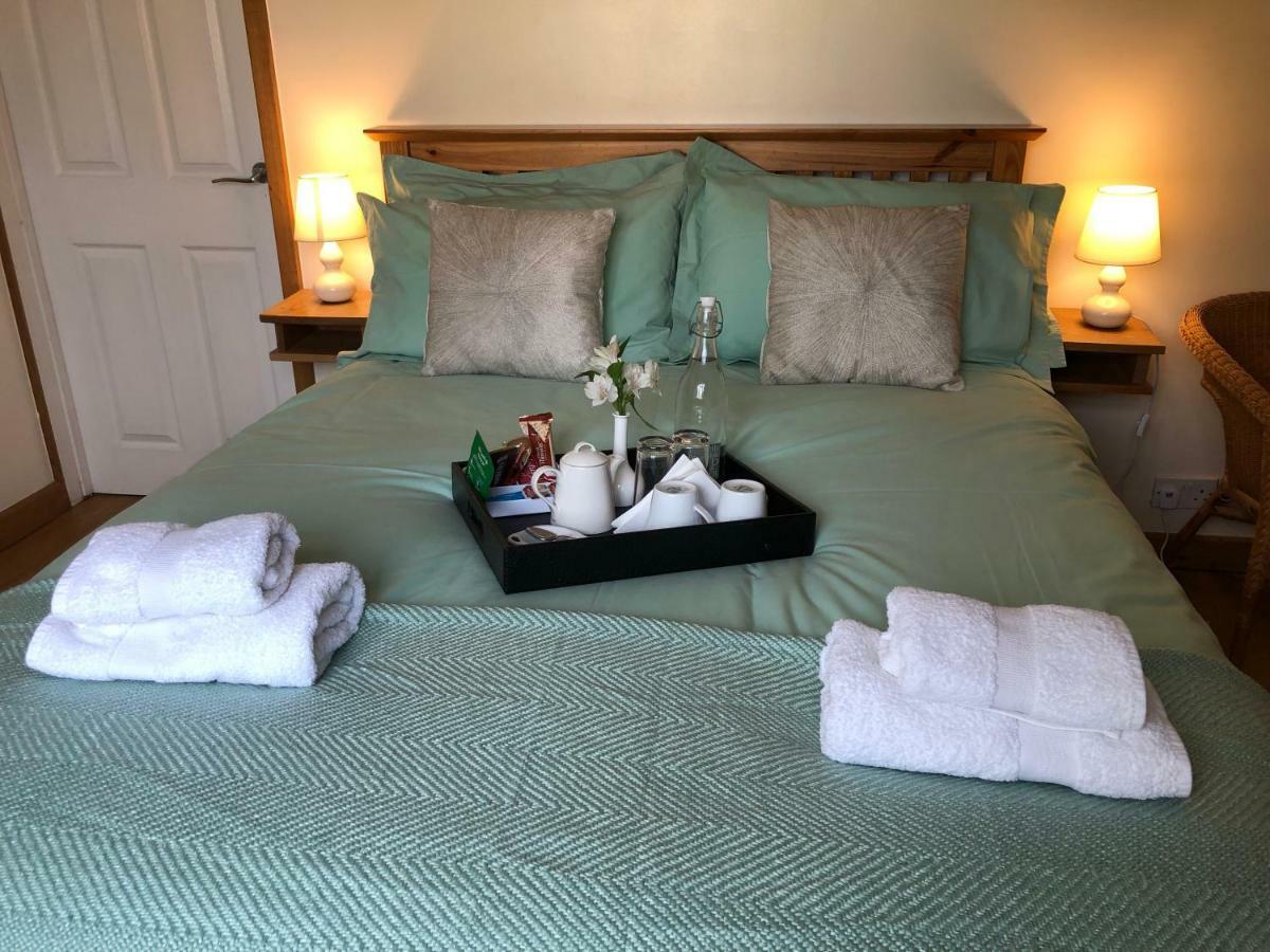 The Westwoods Bed & Breakfast エクステリア 写真